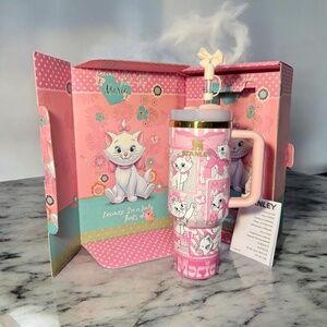 Pink Cat Marie 40 oz Tumbler